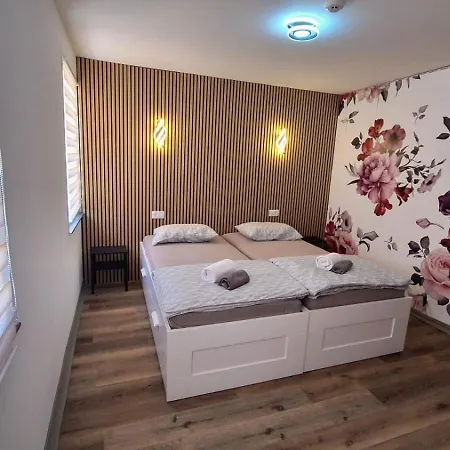 Μοτέλ Sleep House Labin (Istria)